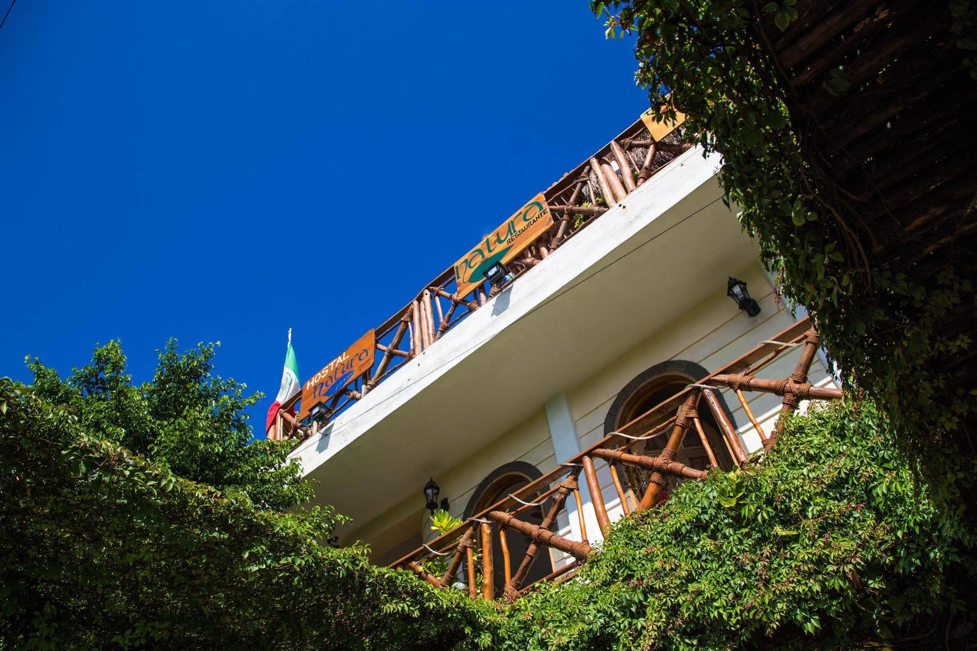 Hostel Natura Cancun Exterior photo